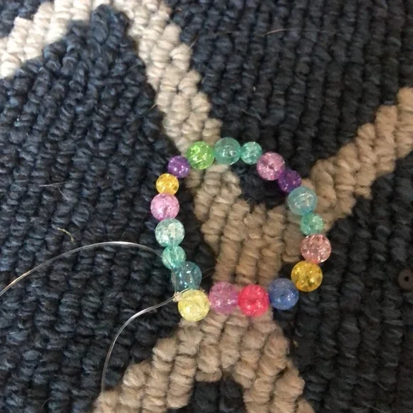 Bracelets - Picture 6 of 17